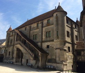 Bishop's gaff, Meaux